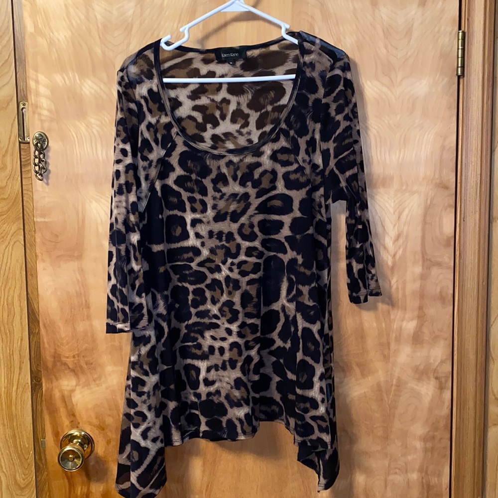 Karen Kane sheer animal print top-Size 1x